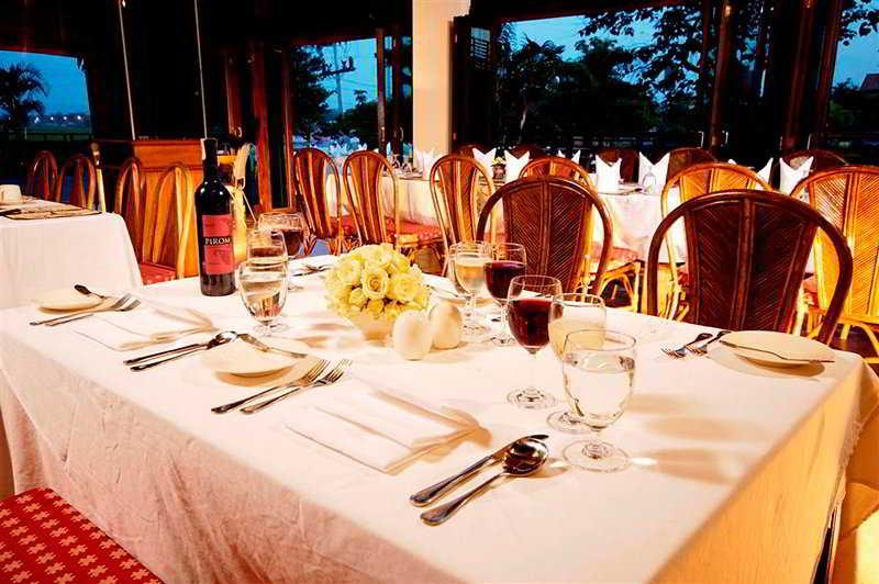 Golden Pine Resort And Spa Chiang Rai Extérieur photo