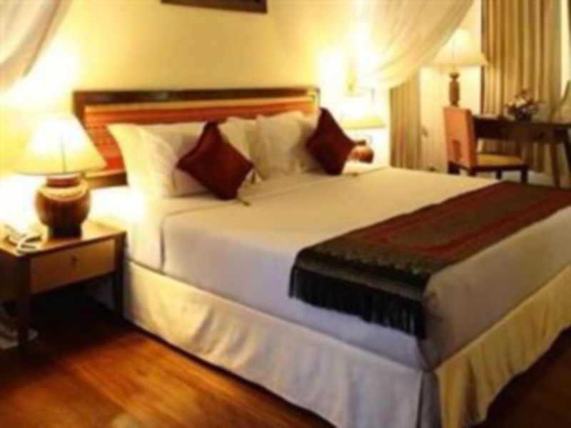 Golden Pine Resort And Spa Chiang Rai Extérieur photo